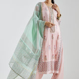 Light Pink Cotton Silk Ethnic Suit Set With Subtle Floral Design