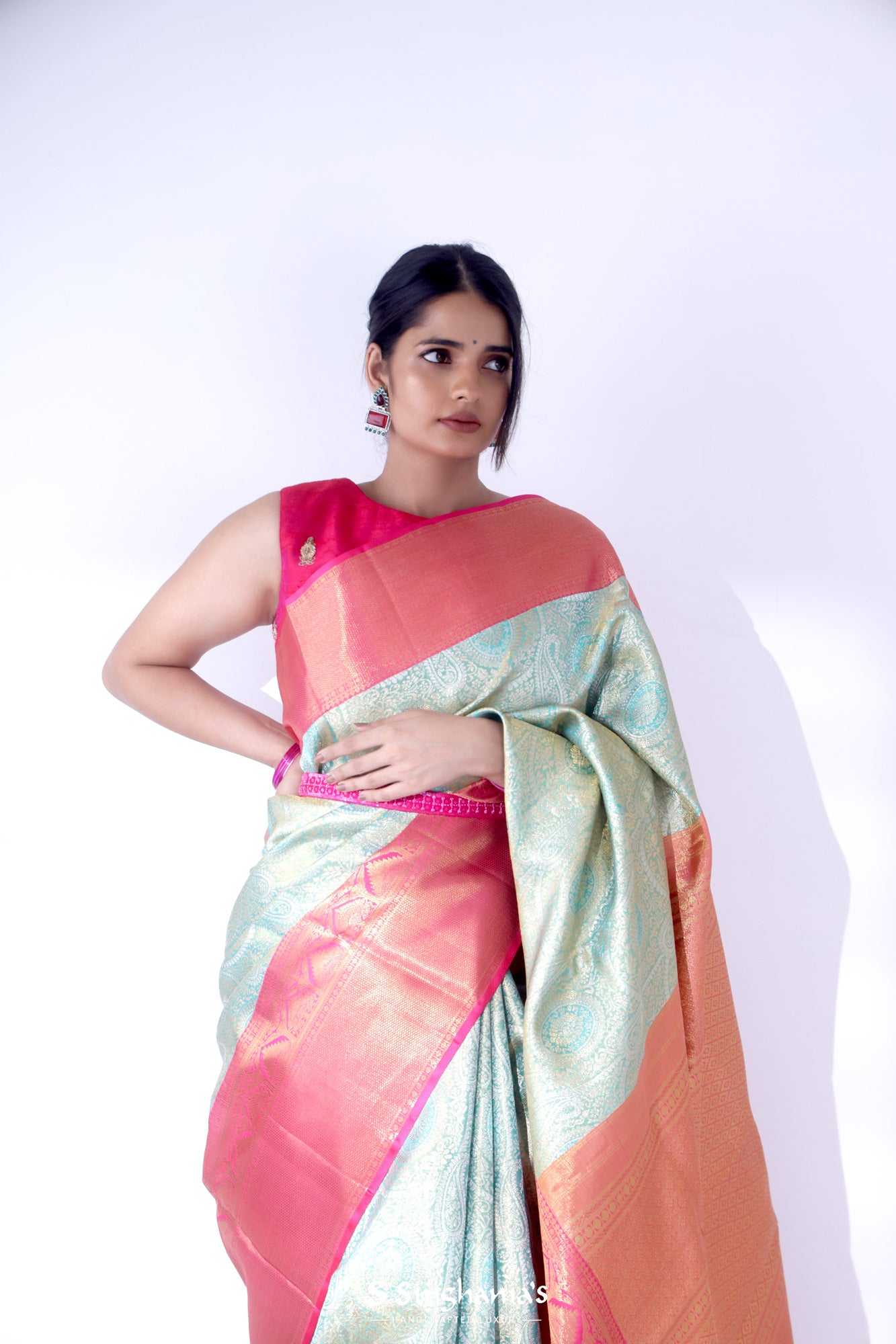 Light Turquoise Kanjivaram Silk Saree With Floral Paisley Weaving