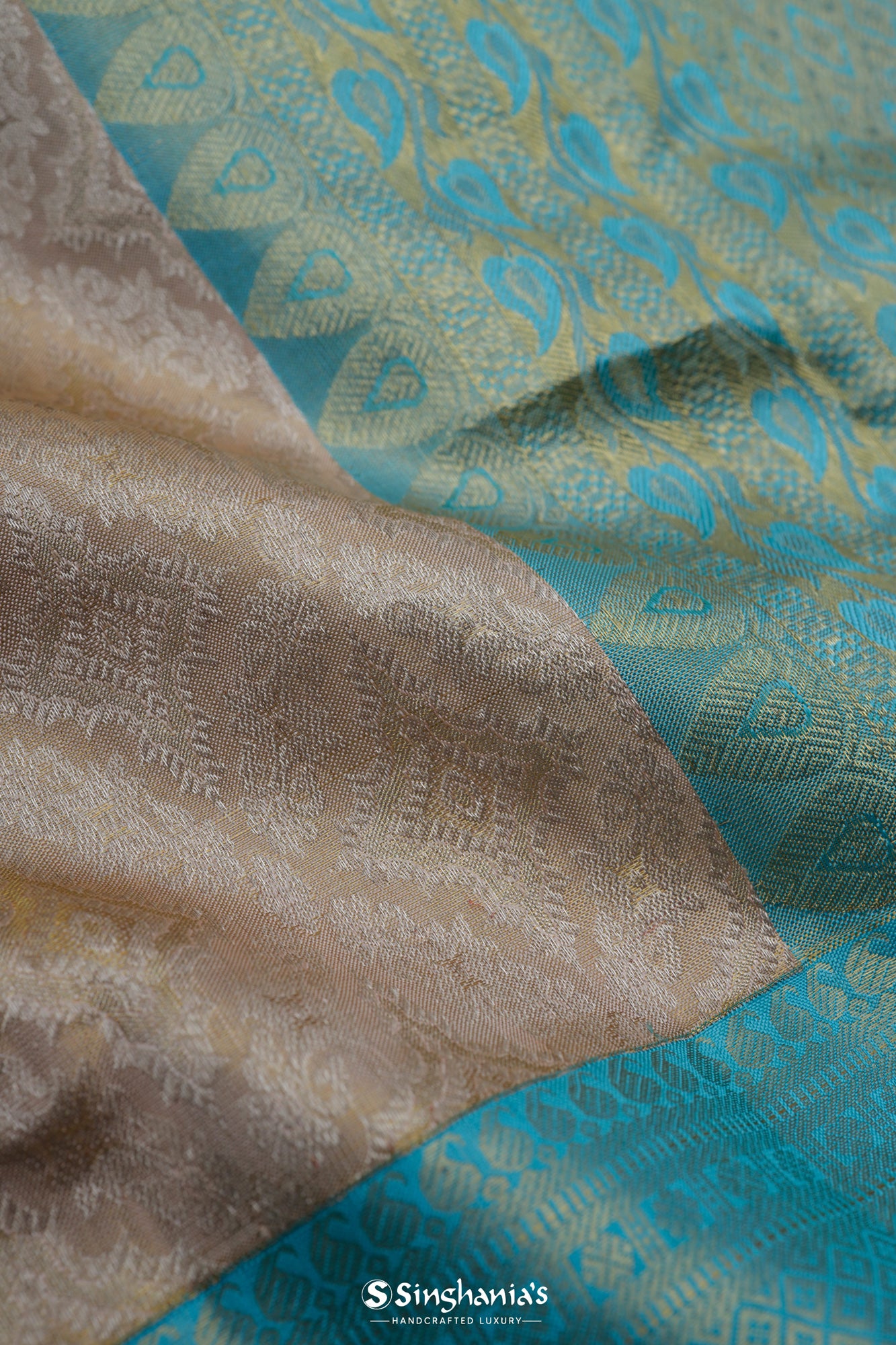 Cashmere Brown Kanjivaram Silk Saree With Floral Jaal Weaving