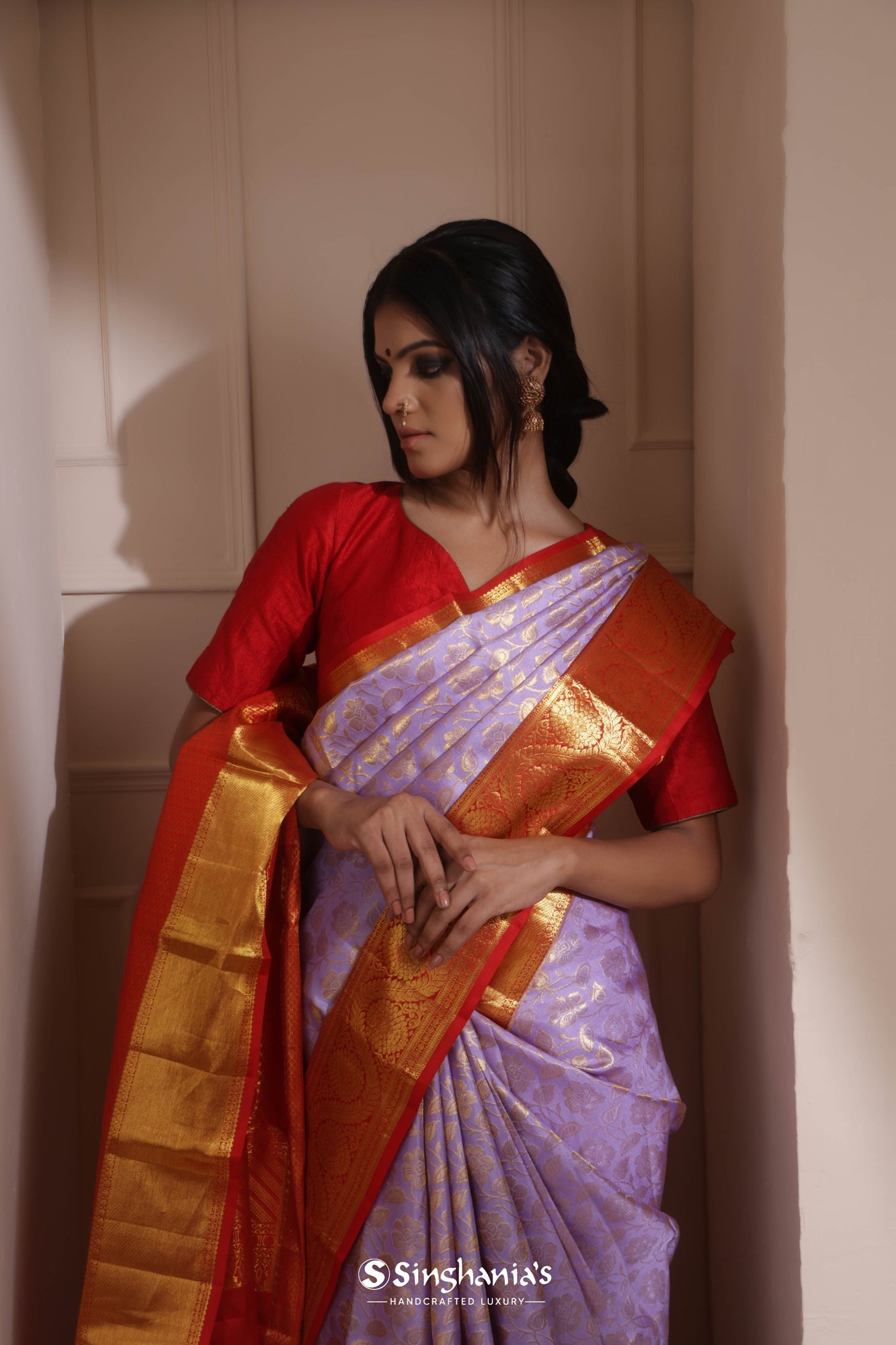 Medium Purple Kanjivaram Silk Saree With Floral Jaal Weaving