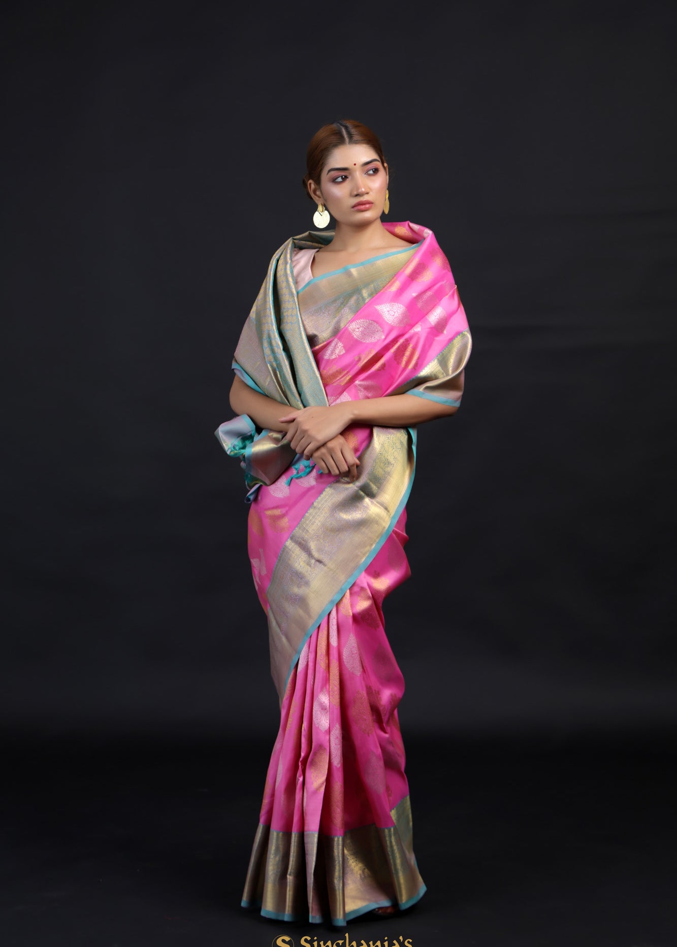Neon Pink Kanjivaram Silk Saree With Floral Buttas Weaving