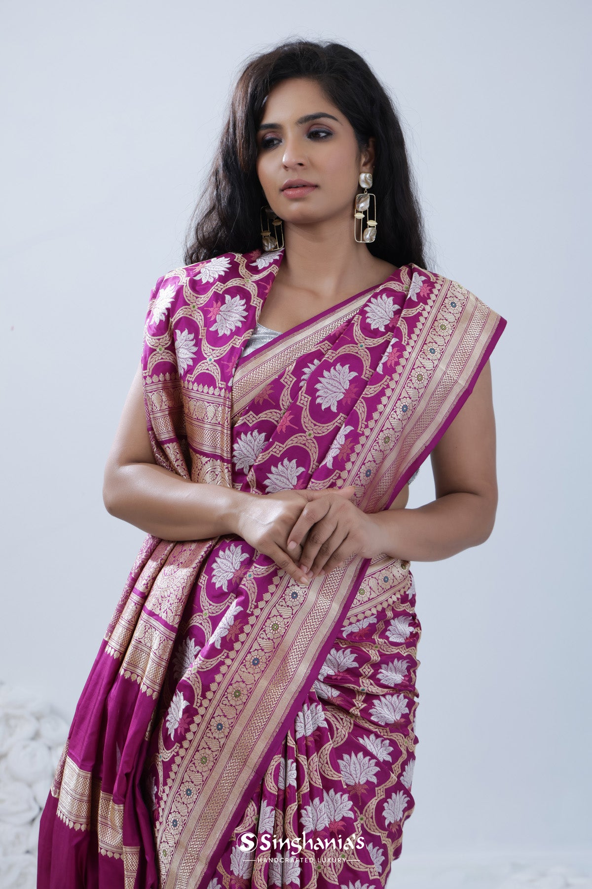 Traffic Purple Banarasi Silk Saree With Floral Ogival Weaving