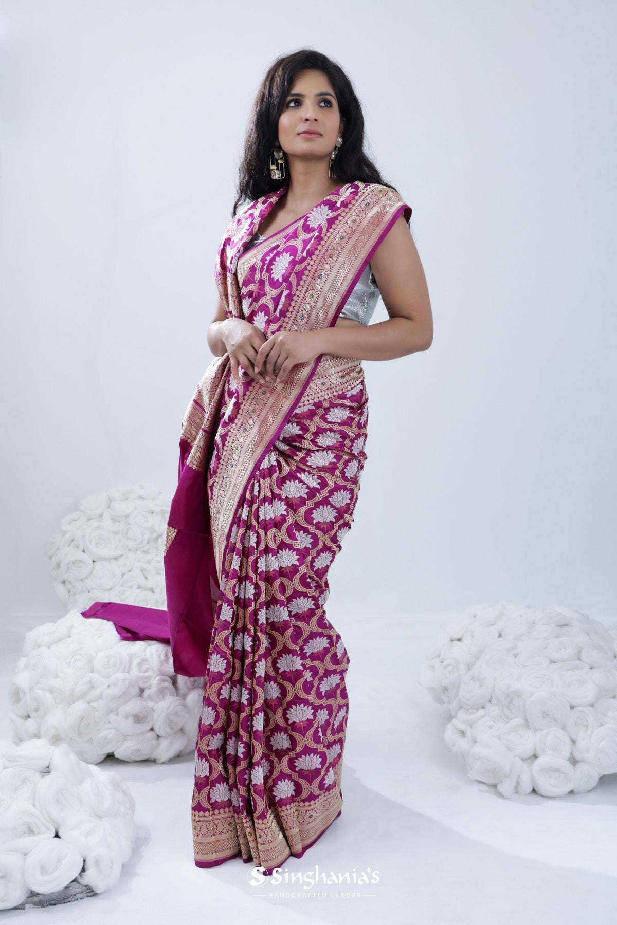 Traffic Purple Banarasi Silk Saree With Floral Ogival Weaving