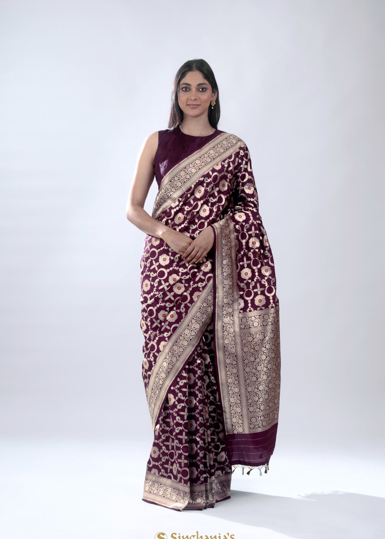 Deep Brown Katan Banarasi Silk Saree With Floral Jaal Weaving