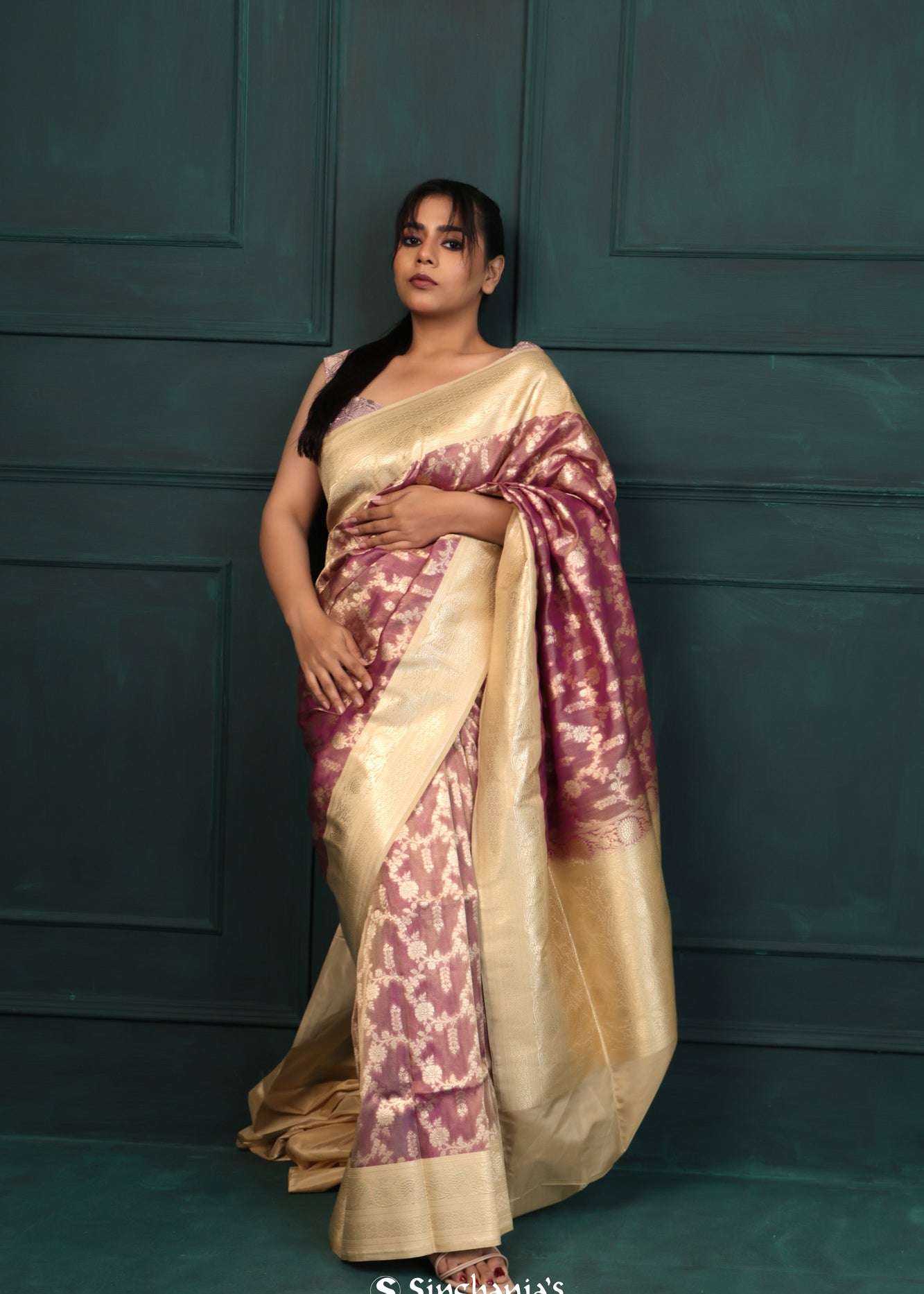 Rouge Pink Tissue Organza Banarasi Saree With Floral Jaal Design