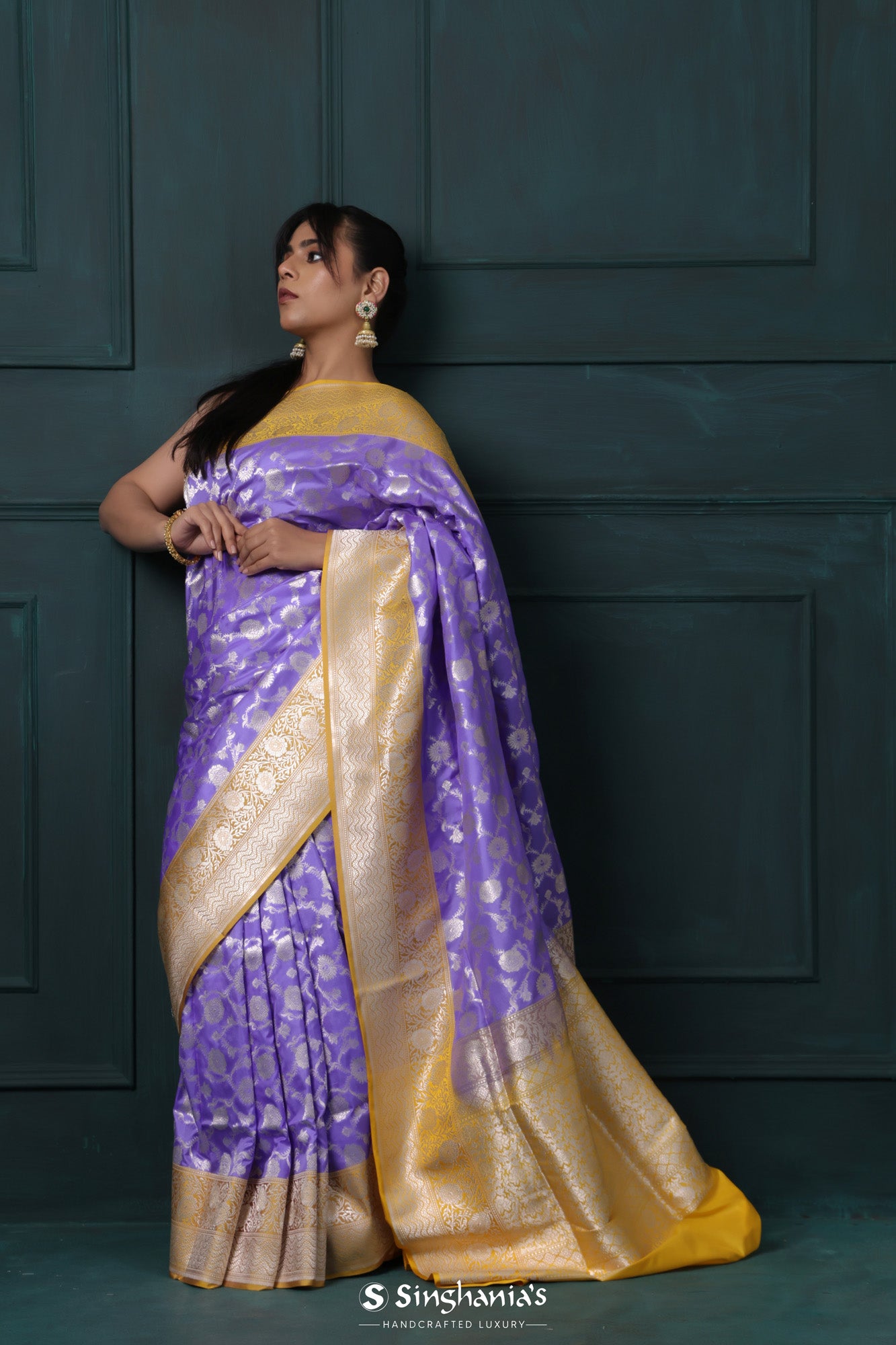 Medium Purple Banarasi Silk Saree With Floral Jaal Pattern