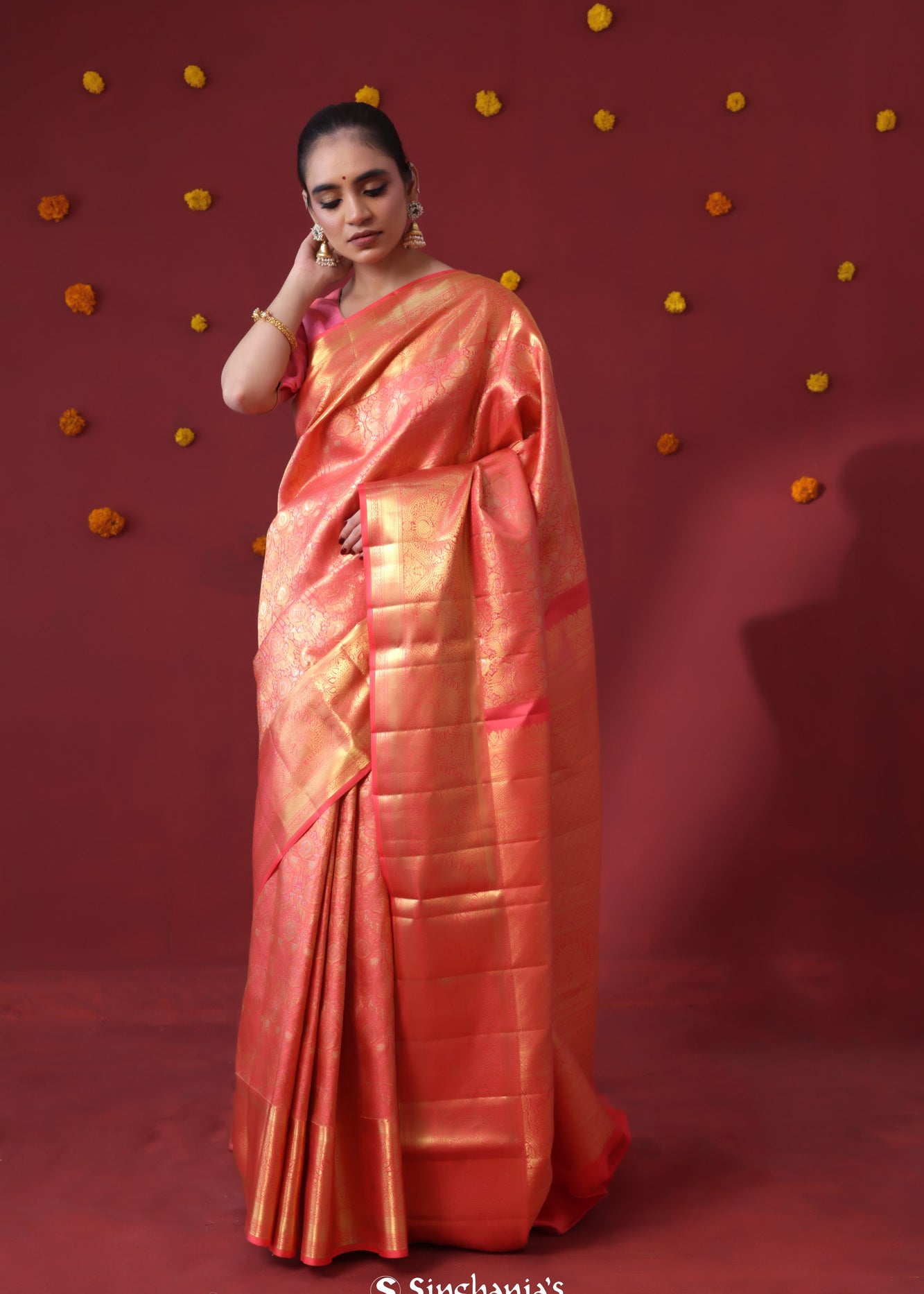Persian Red Kanjivaram Silk Saree With Floral-Fauna Weaving
